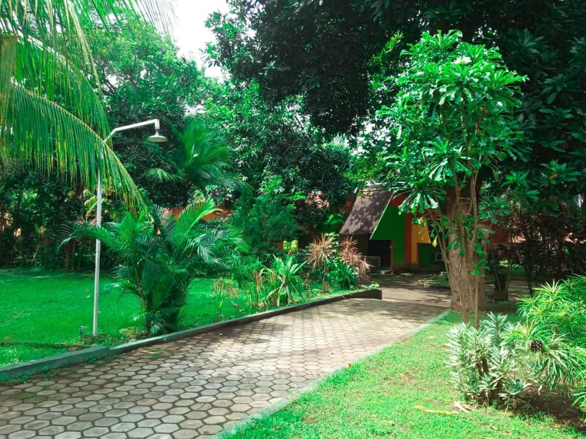 Votel Manyar Resort Banyuwangi Ketapang  Exterior foto